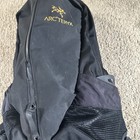 Arc teryx Backpack Adult Black Arro 22 Pockets Zip Gorpcore Hiking Outdoors