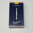 Bb Clarinet Reeds Vandoren Traditional 3 5 Strength 3 1 2 Box Of 10 Paris Pack