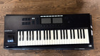 Native Instruments Komplete Kontrol S49 Mk2 Smart Keyboard Controller