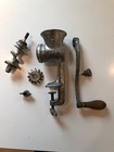 1940s Universal Number 2 Meat Grinder Food Chopper Wooden Hand Crank  usa 