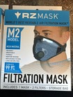 Rz Mask Kit M2 Large  2 Pack Mask bag spray see Photos  new