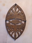Vintage Cast Iron Sad Iron Trivet Best On Earth Footed Floral Farmhouse Decor