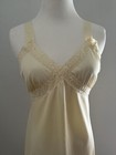 Vintage Lingerie 80s 90s Ecru Ivory Nylon Full Slip Elastic Lace Straps Size 34