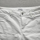 D jeans Women Size 10 White Denim Shorts Classic Fit Stretchy Cotton Blend