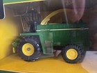 John Deere Forage Harvester 1 32 Die-cast Metal Ertl Britains 15644
