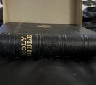 Self-pronouncing King James Vers Masonic Bible  Aj Holman  Copyright 1924   1932
