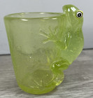 Vintage Mid-century Modern Lucite Acrylic Frog Cup     Pale Green Bubble Design