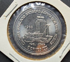 1983 Kfc Trade Dollar Token - Col  Harland Sanders - Kentucky Fried Chicken