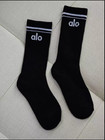 Alo Yoga Throwback Socks Black White 2 Pairs Unisex Crew Socks One Size Nwt