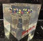 Rare Htf 3d Simplicity Sewing Thimble   Pins In Acrylic Cube 1-5 8   x1-5 8   x1-5 8