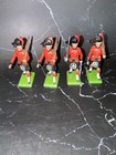 Vintage Set Of 16 Britains Ltd British Scots Guard Toy Soldiers England Metal