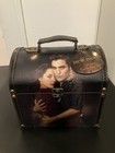 The Twilight Saga New Moon Edward And Bella Vintage Carrying Case trunk - Nwt 