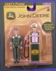 John Deere 1950s Pump Gas Station Attendant Diecast Gearbox Green Tractor
