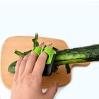Stainless Steel Finger Palm Peeler - Easy Fruit   Veggie Peeling Tool  Green