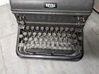 Antique 1940s Royal Kmm Magic Margin Typewriter