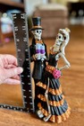 Skeleton Bride And Groom Figurine - Halloween Decor