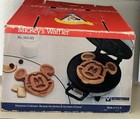 Vintage Vitantonio Mickey   s Waffler Mickey Mouse Waffle Iron  950-ns Works 