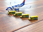 1 400 Model Airport Accessories - 4 Piece Shuttle Bus Set   the Parking Spot  