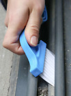 1pc Hand-held Gap Cleaning Brush - Door  Window   Track Groove Cleaner - New