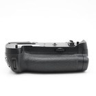 Nikon Mb-d17 Multi Power Battery Pack For Nikon D500  059