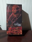 Neca A Nightmare On Elm Street Freddy s Glove Prop Replica Movie Collectible