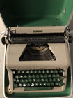 1953 Vintage Royal Quiet Deluxe Portable Typewriter Grey W green Keys Hard Case