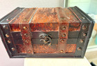 Vintage Leather Box  8 Oddities Curiosities Specimen   Hagstone  Snakeskin