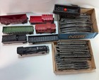 Vintage Lionel O Gauge Postwar Train Lot - Steam Loco  Tender  Cars   Track Box