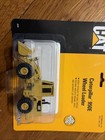 Vintage Construction Cat Caterpillar Wheel Loader 950e Ertl 1 64  On Card 1990