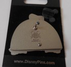 Disney Pin Dlr 2006 Pirates Of The Caribbean The Redhead 3d Pin