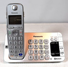 Kx-tge270 Panasonic Bluetooth Cordless Phone System W home Base   4 Phones bases