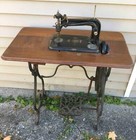 American Buttonhole Overseam Philadelphia Treadle Sewing Machine Vtg Old Antique