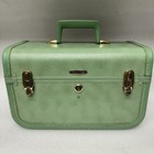 Vintage Taperlite Vanity Train Case Suitcase Luggage -with Original Tray - Green