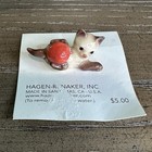 Hagen-renaker Siamese Kitten With Red Yarn Ball  On Card  Figurine Miniature