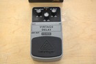 Behringer Vintage Delay Vd400 Delay Guitar Effect Pedal  pre-owned   Free Ship
