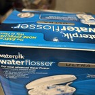 Waterpik Water Flosser Ultra  6 Tips   10 Pressure Settings White Wp-100w  New
