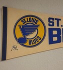 Vintage 1970 s Nhl St  Louis Blues Logo Pennant Flag 30   x 12    Hockey Full Size