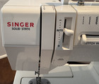 Singer Solid State 9323 Sewing Machine - Case   Foot Pedal Included