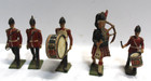 Vintage Lot Of 5 Lead Marching Band Toy Soldiers  England Mixed Lot  Britains