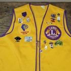 Vintage Lions Club International Vest W  Pins 80 s 90 s Peoria Heights Il Yellow