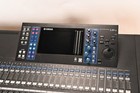 Yamaha Ls9-32 32-input Digital Mixing Console Cg01ugt
