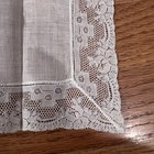 Exquisite Vintage Lace Edge Cream Wedding Bridal Hankie 10 5    X 10 5   