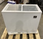 Kelvinator 38    Novelty ice Cream Chest Freezer Sliding Lid Mobile