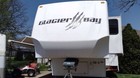 2009 Glacier Bay 322re Fifth Wheel Queen Bed  Sofa Sleeper  3 Way Refrigerator