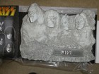 Htf Kiss Mount Kissmore Polystone Full Scale Statue Nib