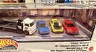 Hot Wheels Premium Fleet Street Real Riders 1 64 4pc Car truck Set Nissan