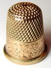 Antique Child   s Gold Thimble     landscape     Monogram  Raised Reeded Rim  C1900s