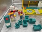Vintage Fisher Price Little People  931 Play Family Children s Hospital Set