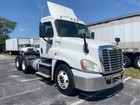 2016 Freightliner Cascadia T a Day Cab Truck Tractor Cummins Isx15 A t Bidadoo