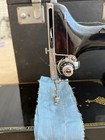 Singer 221-1 Featherlight Portable Electric Sewing Machine W  Case   Accessories